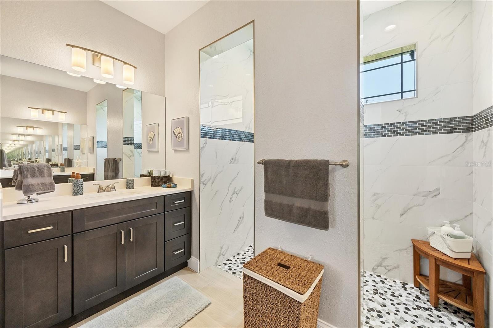 9428 NASTRAND CIR, PORT CHARLOTTE, FL, 33981