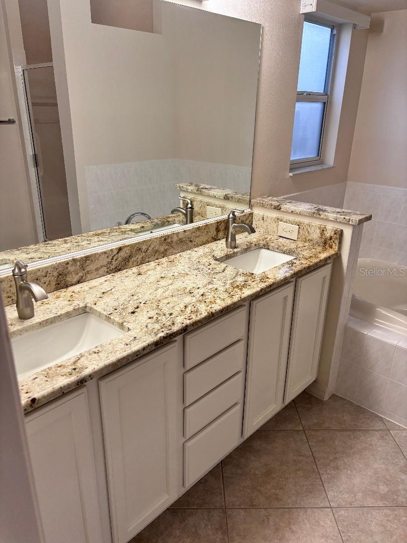3425 DIXON LN, THE VILLAGES, FL, 32162