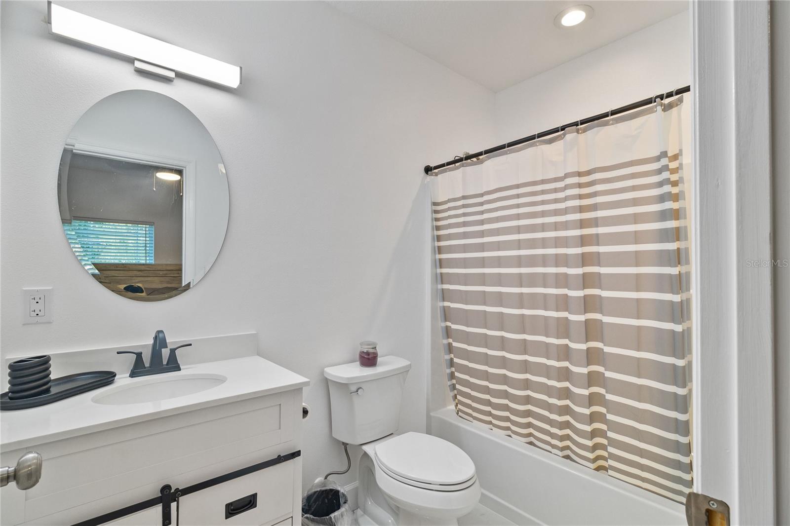 2995 RAGIS RD, EDGEWATER, FL, 32132