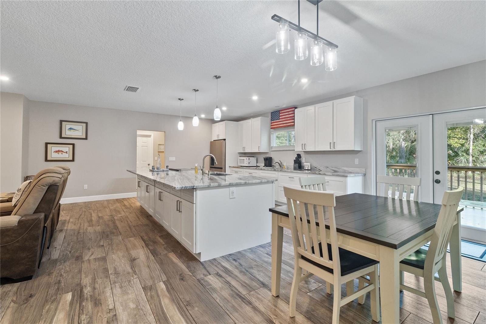 2995 RAGIS RD, EDGEWATER, FL, 32132