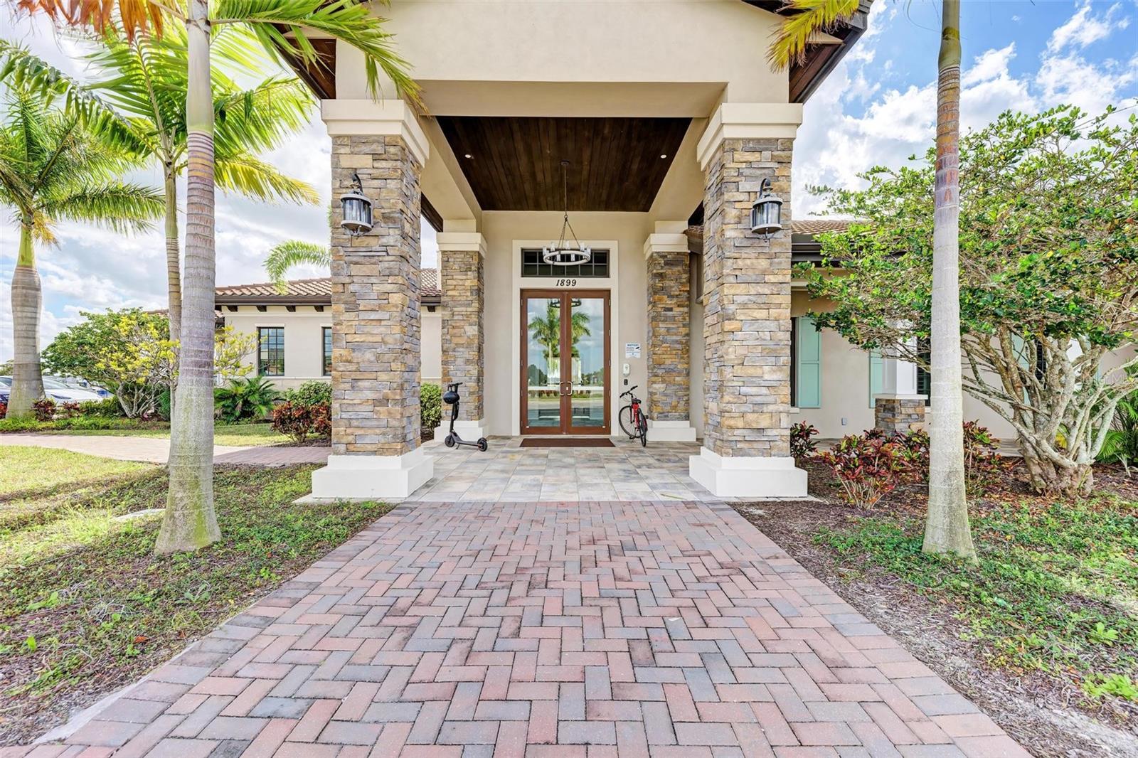 2013 4TH ST E, PALMETTO, FL, 34221