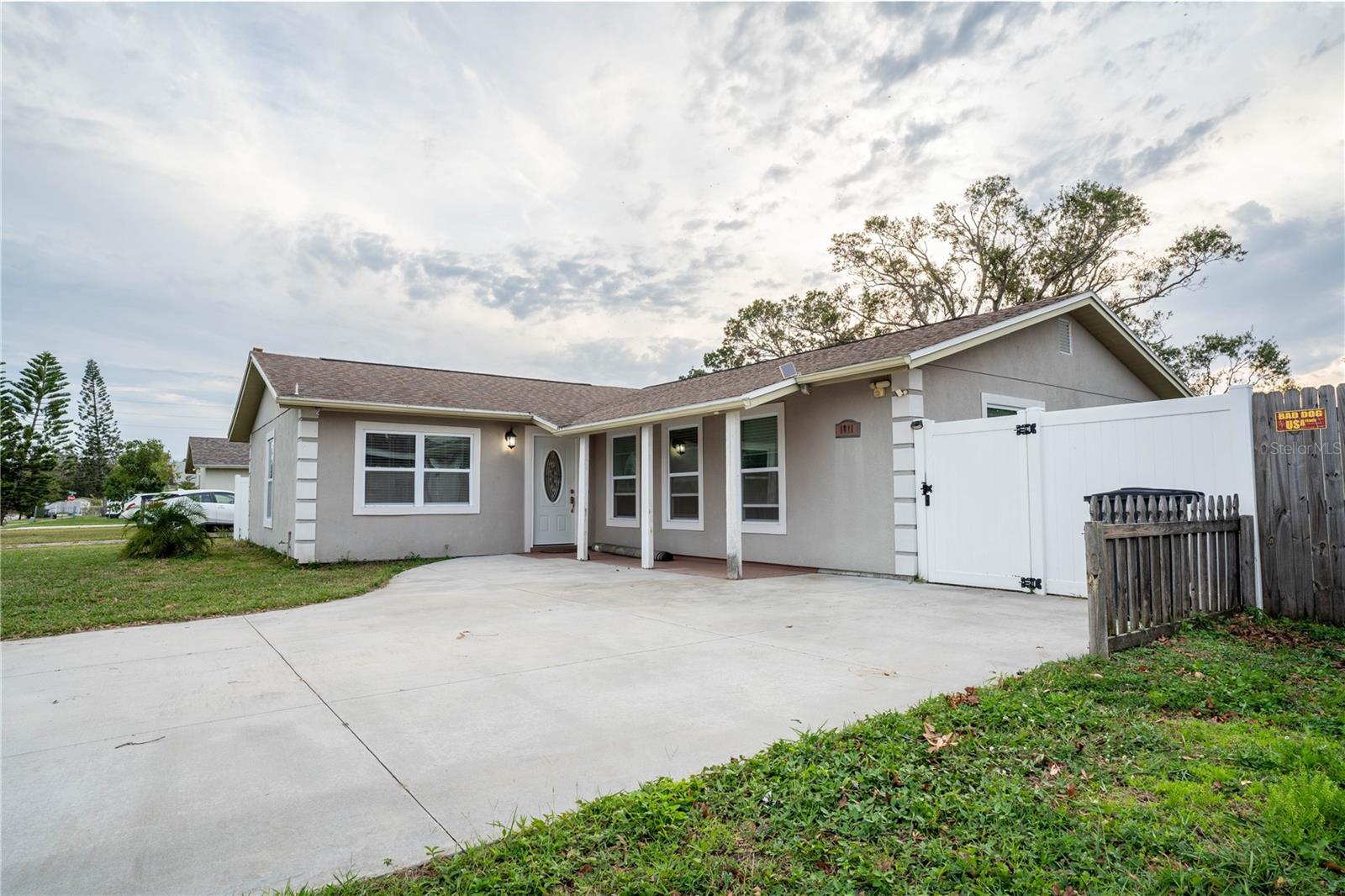 1811 N CONRAD AVE, SARASOTA, FL, 34234