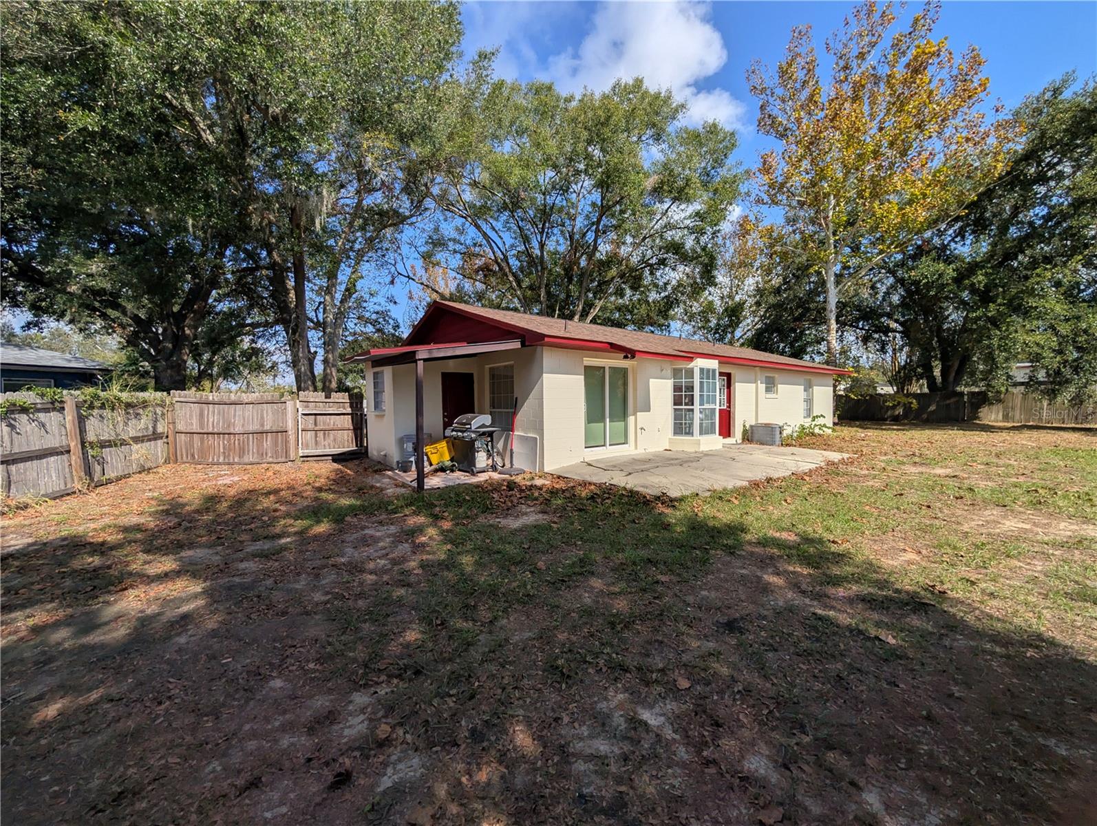 1301 REDWOOD CT, TAVARES, FL, 32778