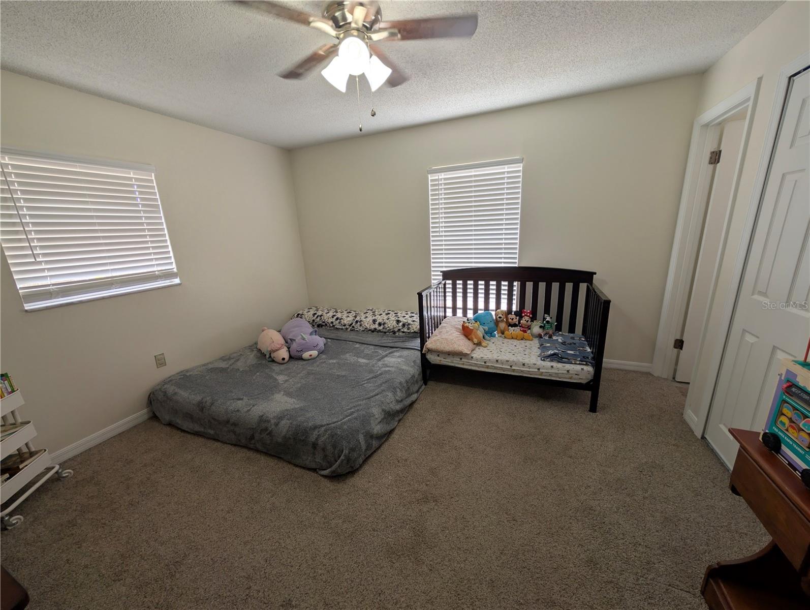 1301 REDWOOD CT, TAVARES, FL, 32778