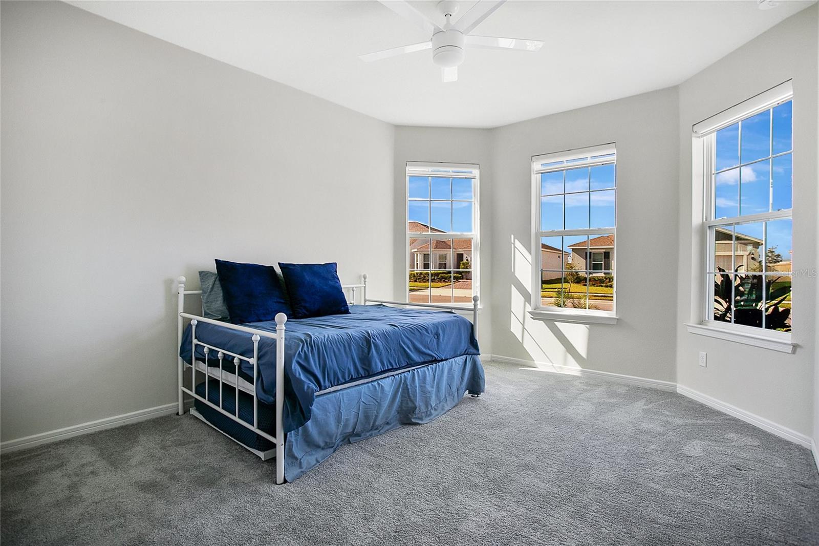 2000 SPRING SHOWER CIR, KISSIMMEE, FL, 34744