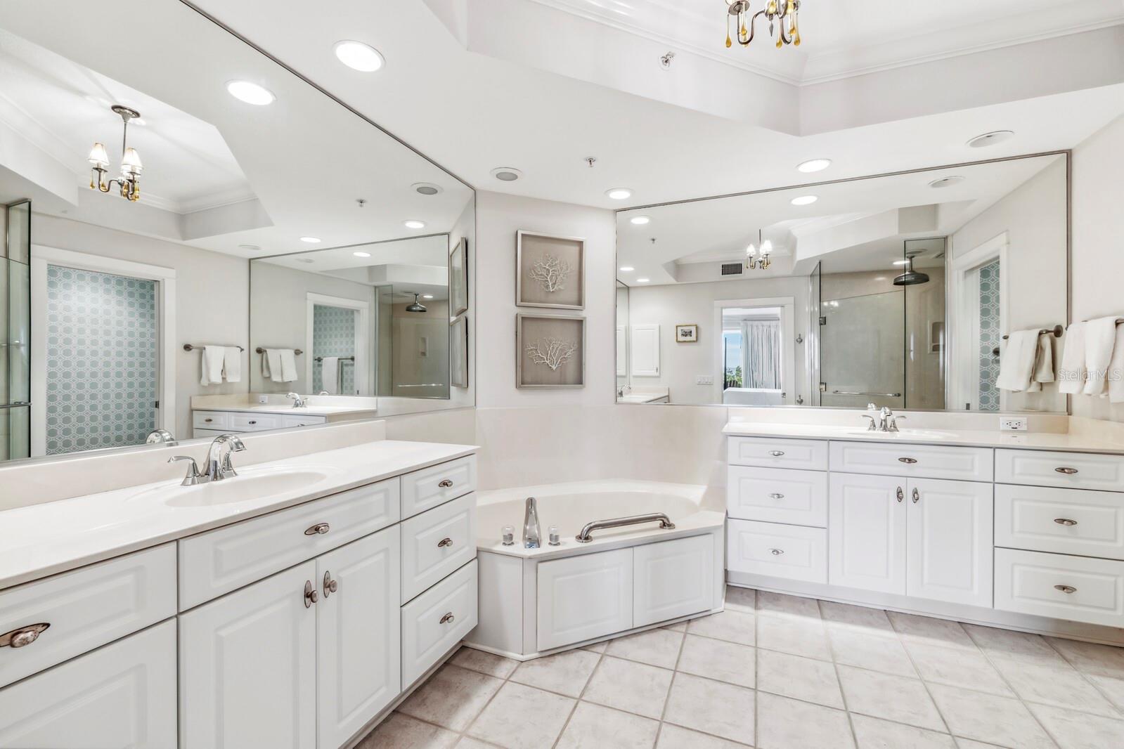 819 HARBORSHORE DR #1B, BOCA GRANDE, FL, 33921