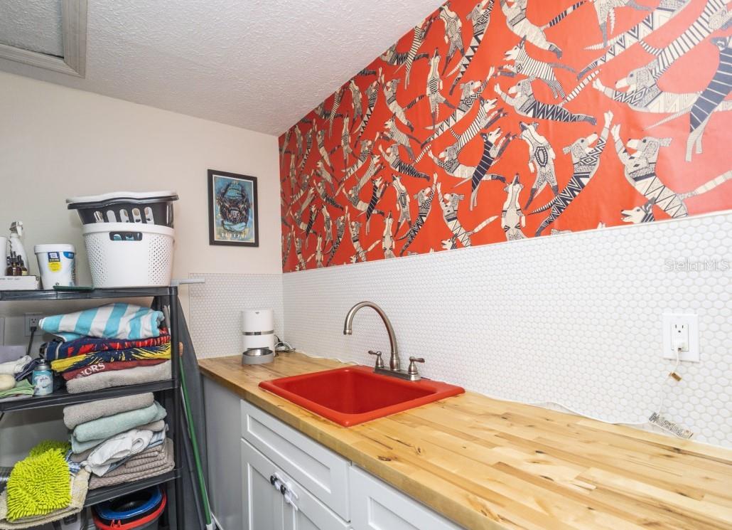 6317 WERNER AVE, NEW PORT RICHEY, FL, 34652