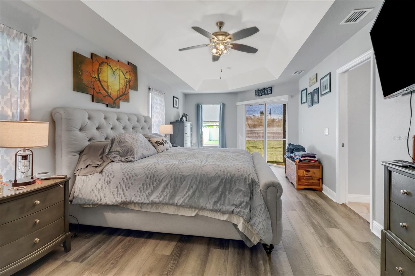 1009 SE 5TH AVE, CAPE CORAL, FL, 33990