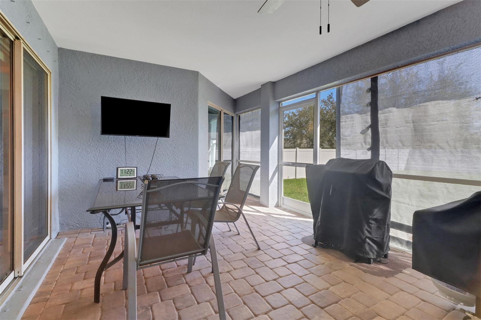 1009 SE 5TH AVE, CAPE CORAL, FL, 33990