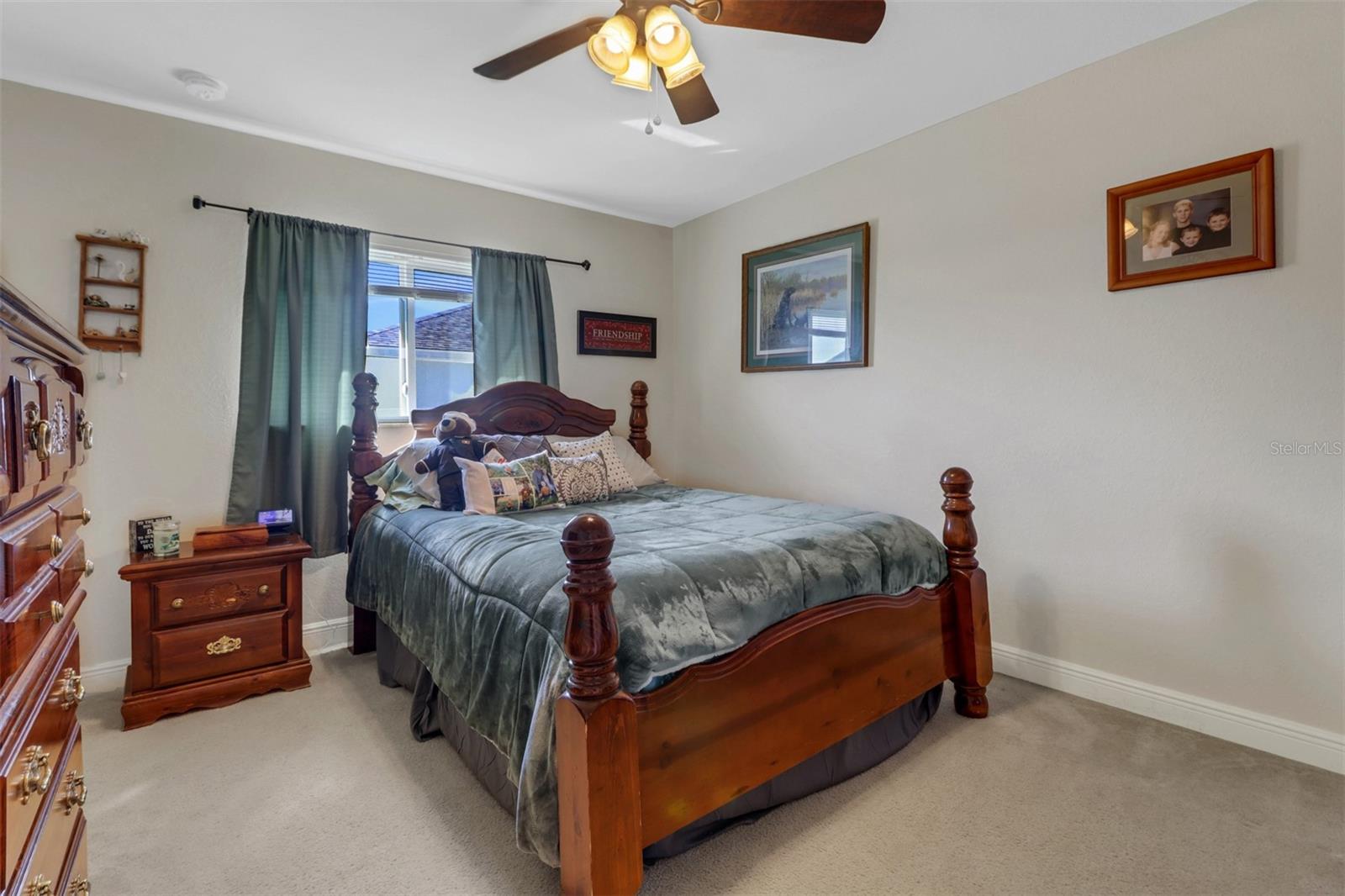 1009 SE 5TH AVE, CAPE CORAL, FL, 33990