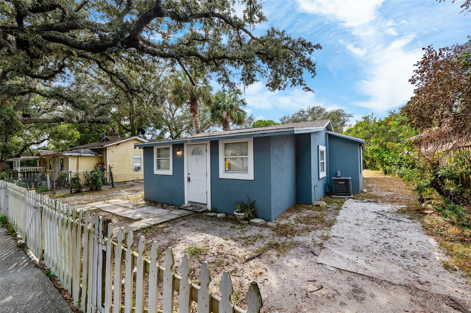 8318 N 14TH ST, TAMPA, FL, 33604