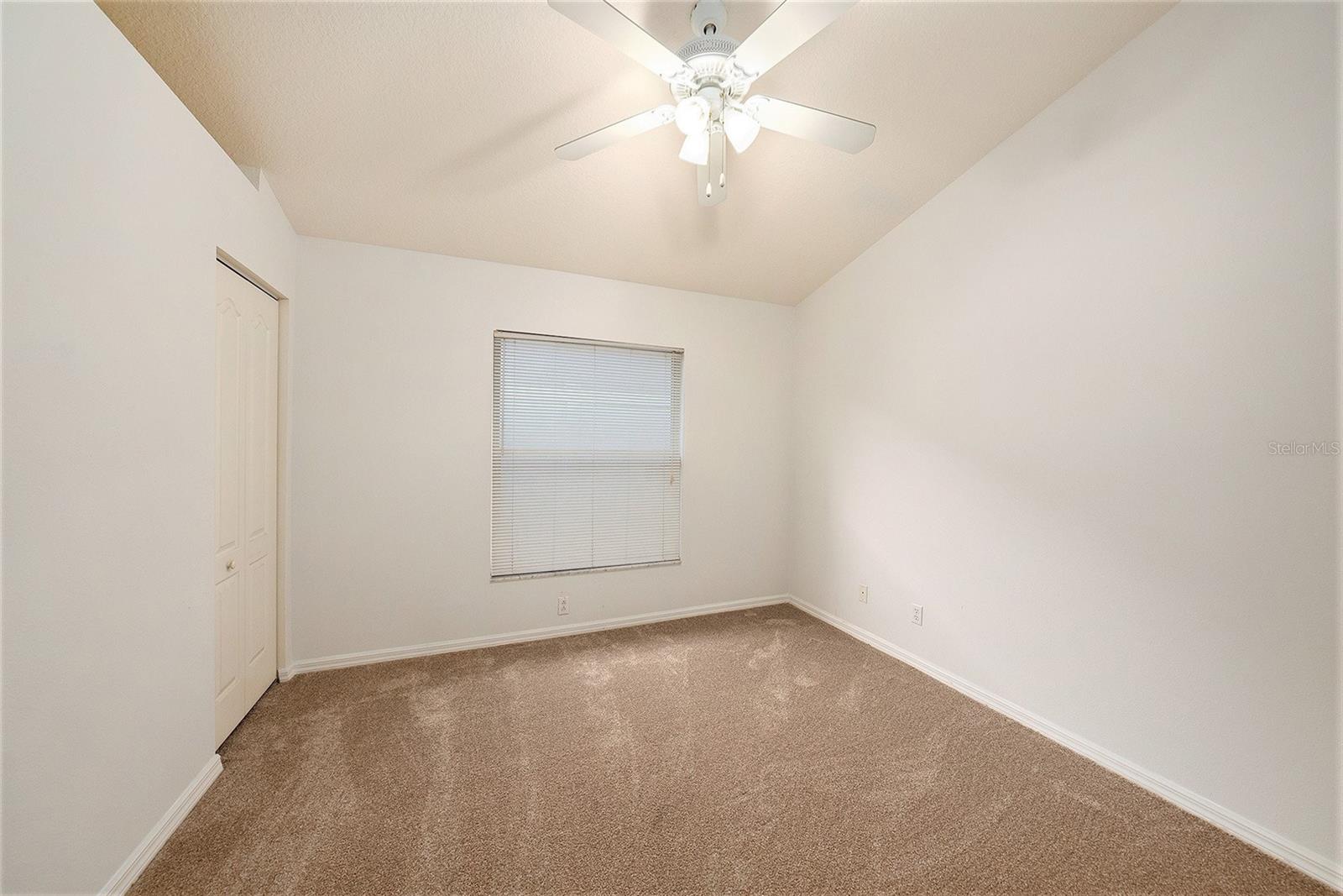 1210 PARADISE LAKE DR, TARPON SPRINGS, FL, 34689
