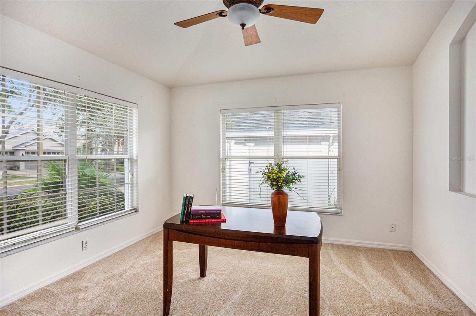 1210 PARADISE LAKE DR, TARPON SPRINGS, FL, 34689