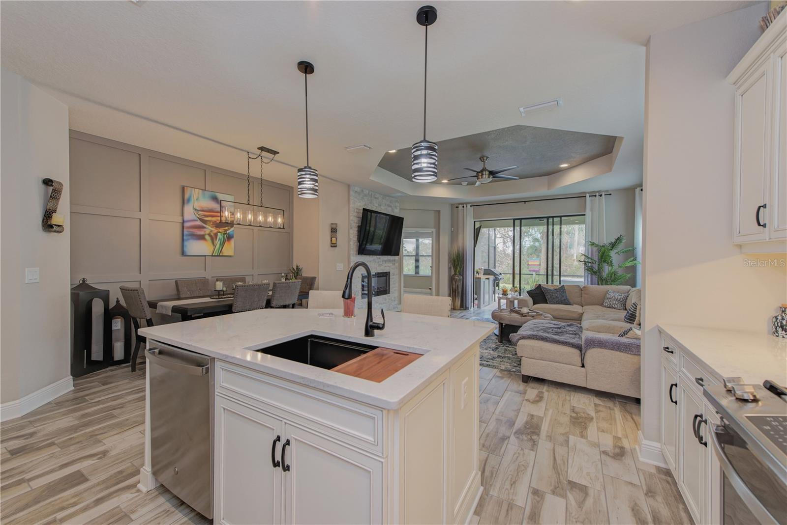 228 SAREZZO CIR, NOKOMIS, FL, 34275