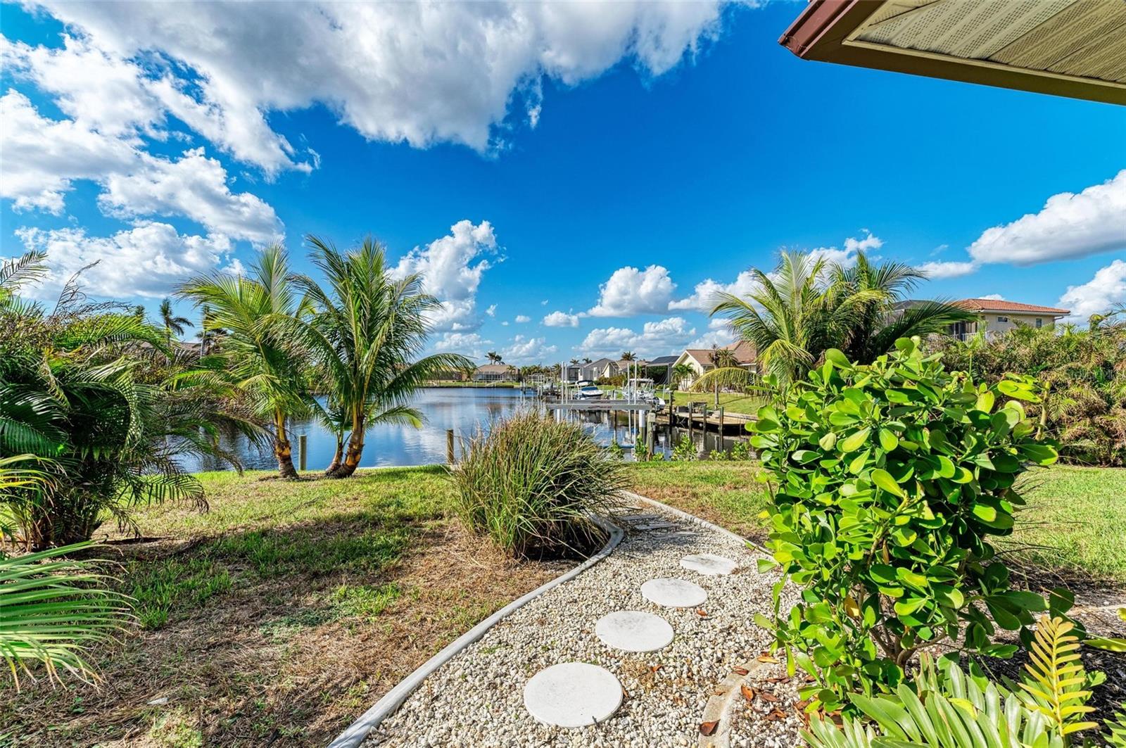 376 PORTOFINO DR, PUNTA GORDA, FL, 33950