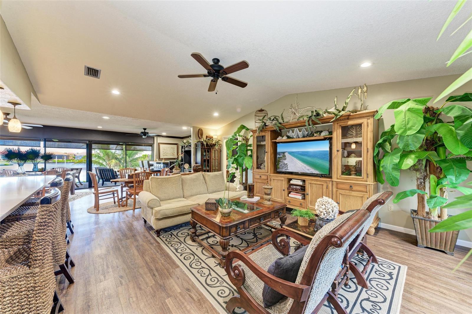 376 PORTOFINO DR, PUNTA GORDA, FL, 33950
