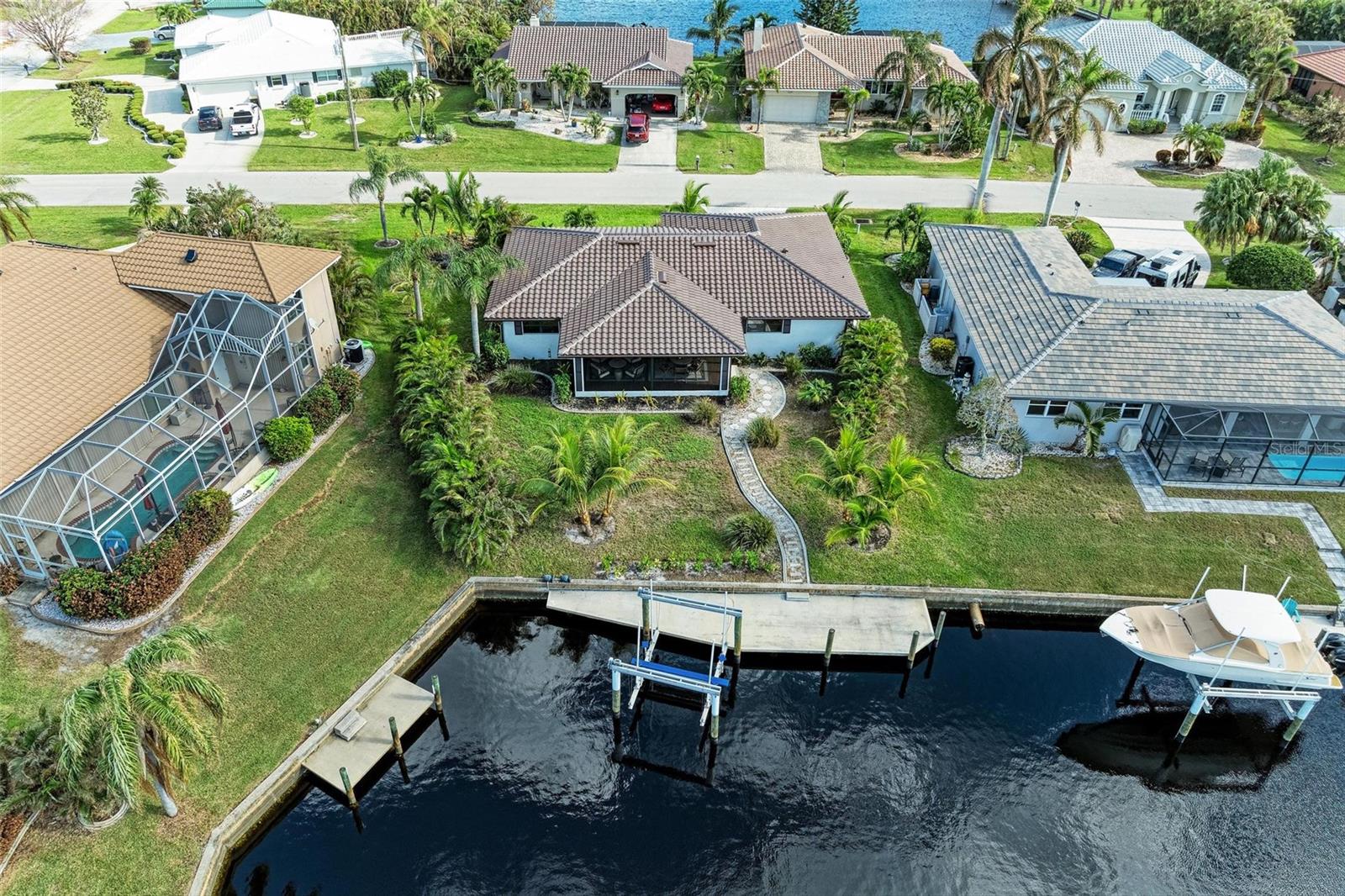 376 PORTOFINO DR, PUNTA GORDA, FL, 33950