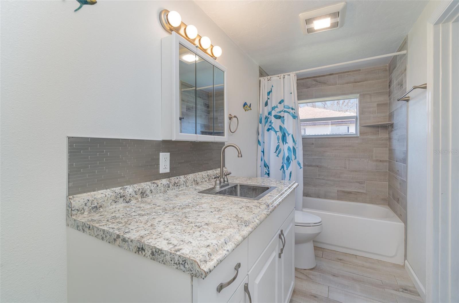 425 TREASURE RD, VENICE, FL, 34293