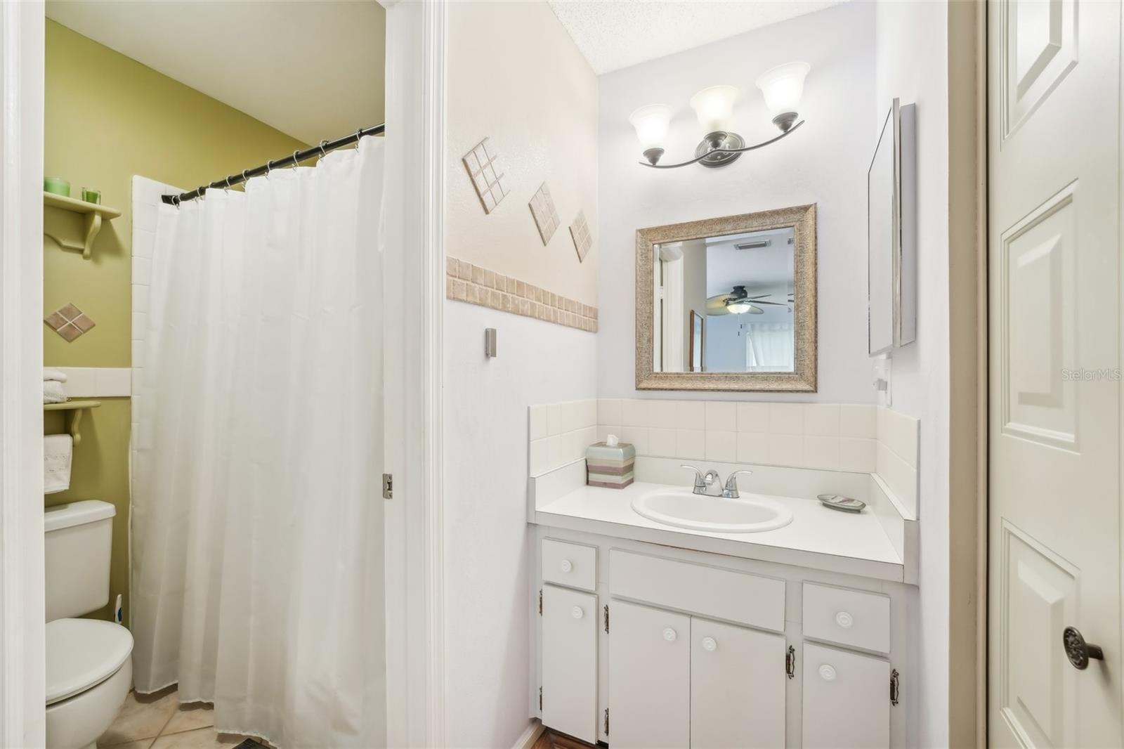 1301 NEW BEDFORD DR #1301, SUN CITY CENTER, FL, 33573