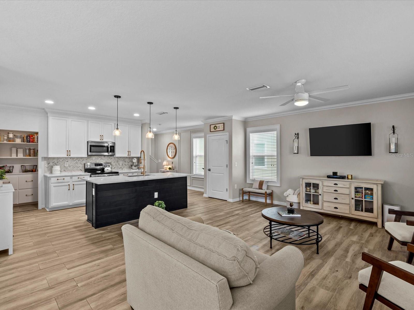 7672 TUSCAN BAY CIR, WESLEY CHAPEL, FL, 33545