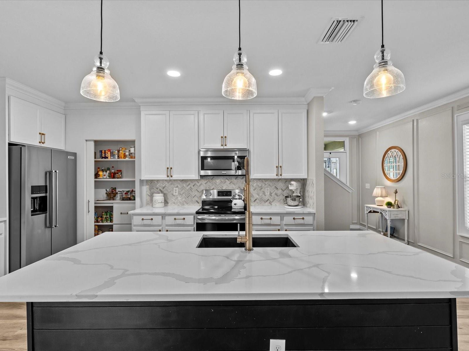 7672 TUSCAN BAY CIR, WESLEY CHAPEL, FL, 33545