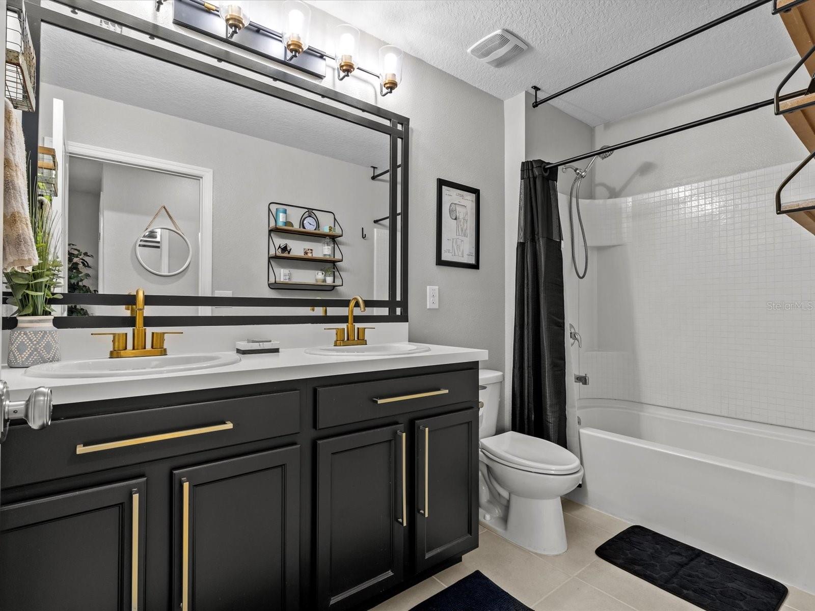 7672 TUSCAN BAY CIR, WESLEY CHAPEL, FL, 33545