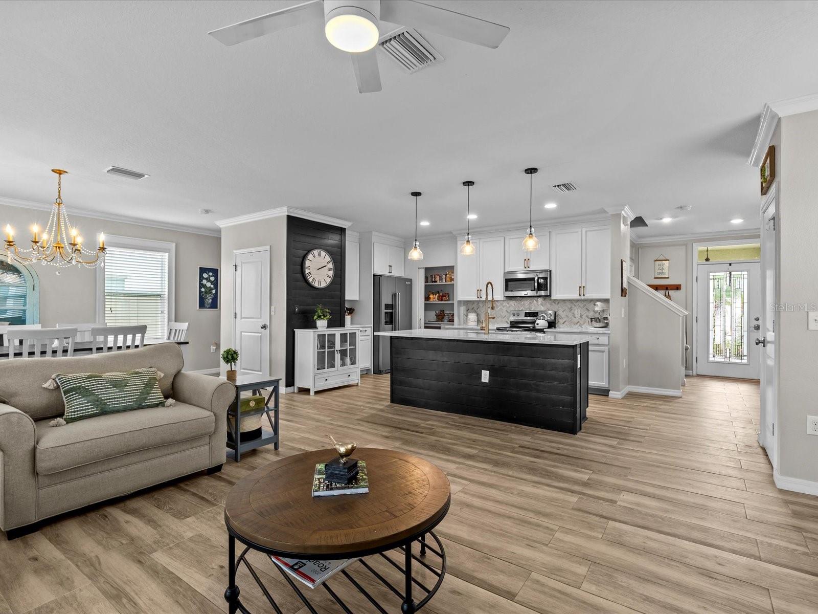 7672 TUSCAN BAY CIR, WESLEY CHAPEL, FL, 33545