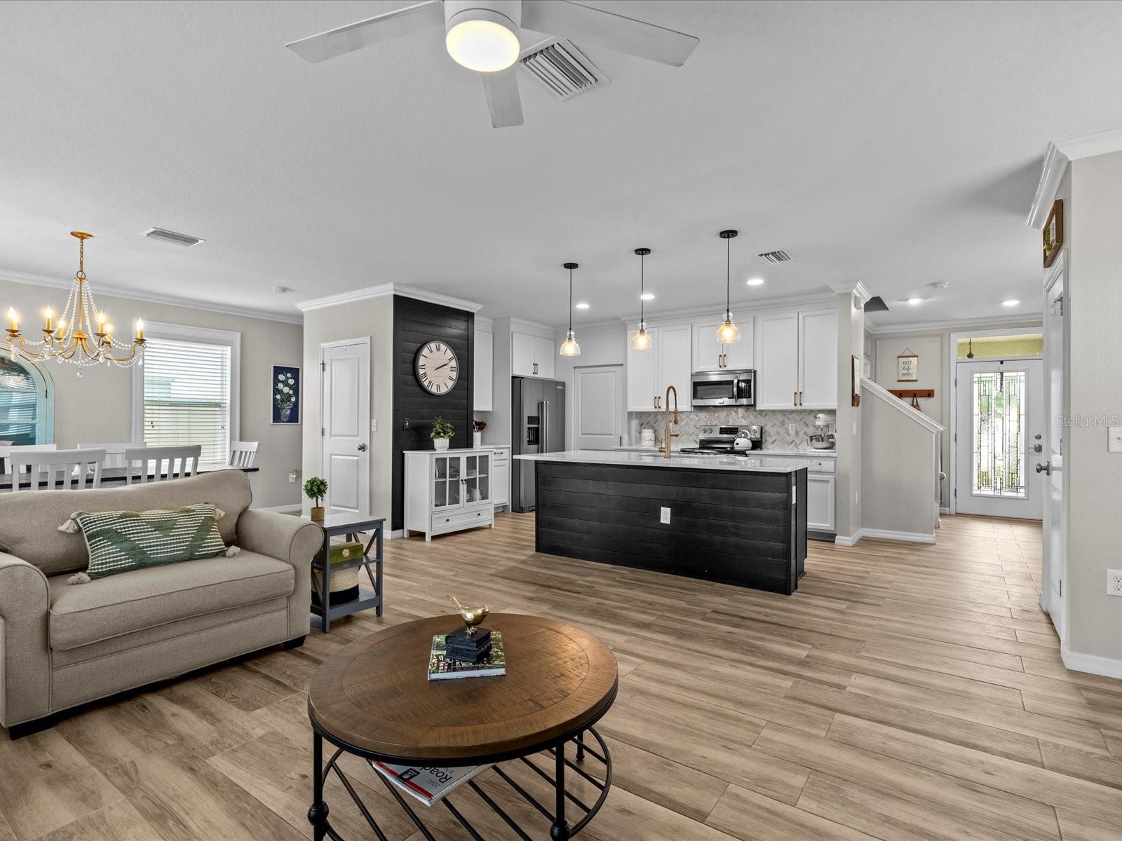 7672 TUSCAN BAY CIR, WESLEY CHAPEL, FL, 33545