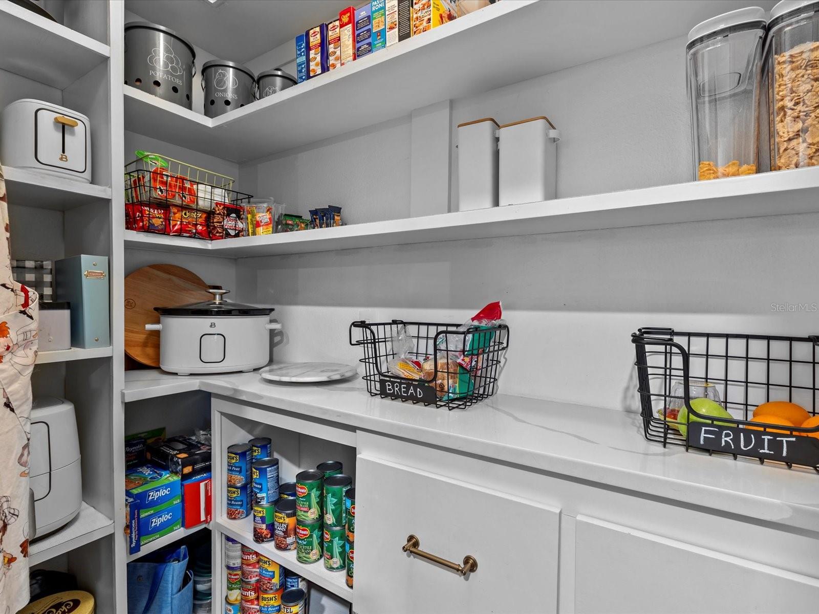 7672 TUSCAN BAY CIR, WESLEY CHAPEL, FL, 33545