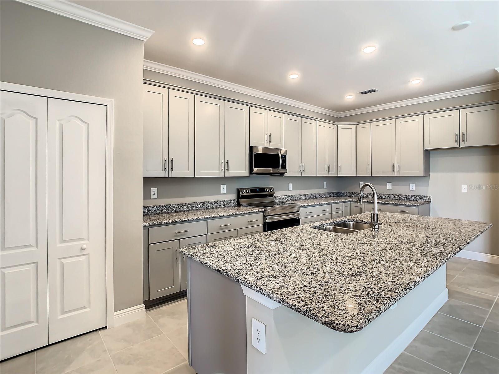 16851 TERRAPIN KEY DR, PORT CHARLOTTE, FL, 33953