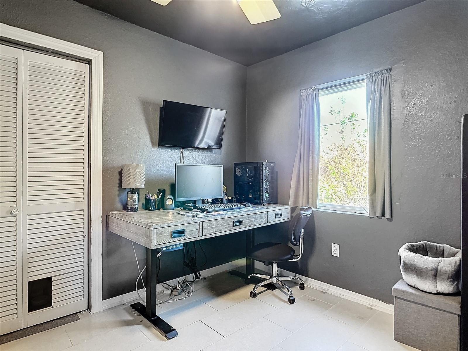 21524 EDGEWATER DR, PORT CHARLOTTE, FL, 33952