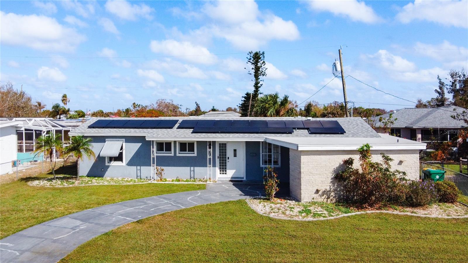 21524 EDGEWATER DR, PORT CHARLOTTE, FL, 33952