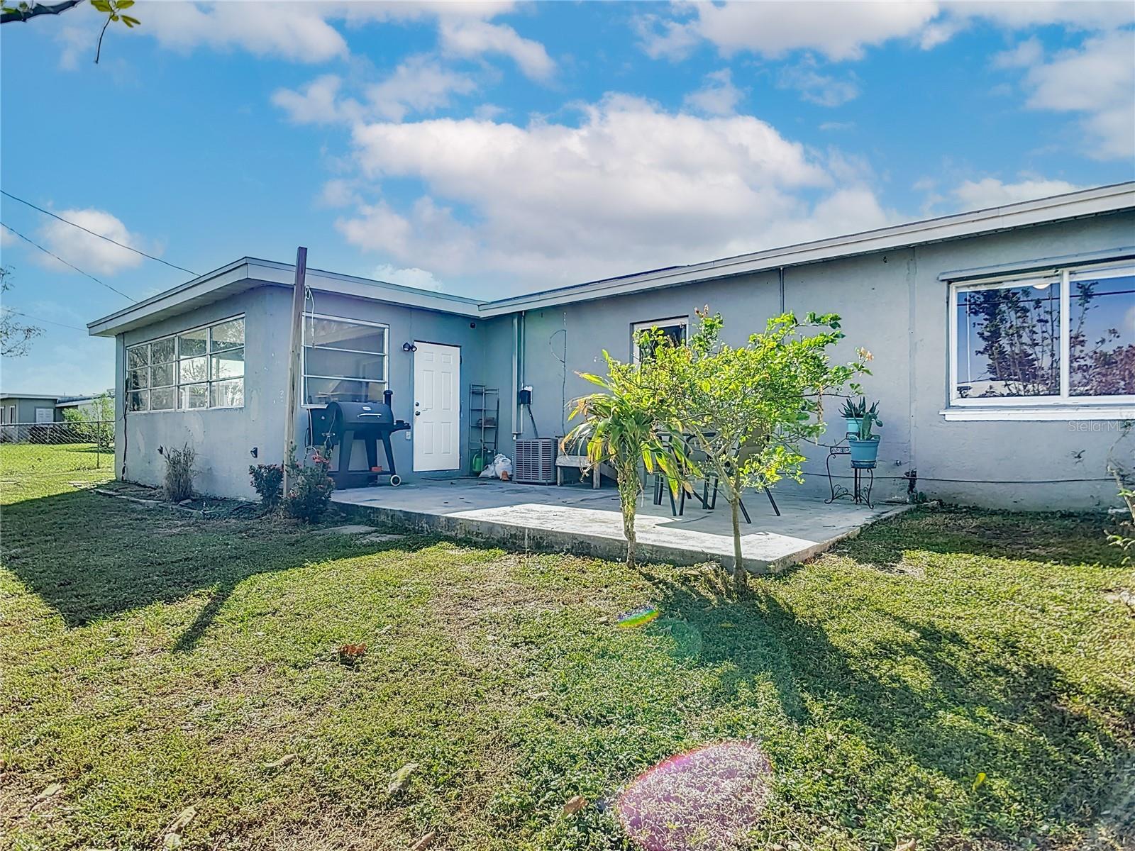 21524 EDGEWATER DR, PORT CHARLOTTE, FL, 33952