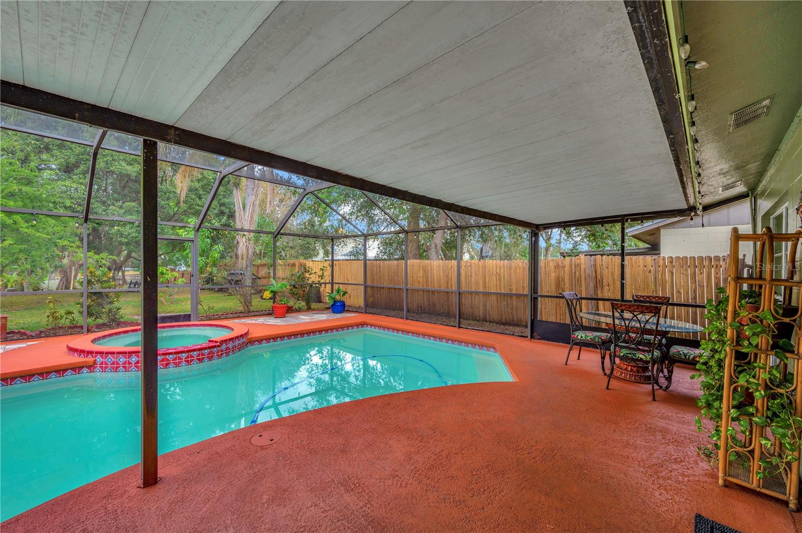 1608 PALM LEAF DR, BRANDON, FL, 33510