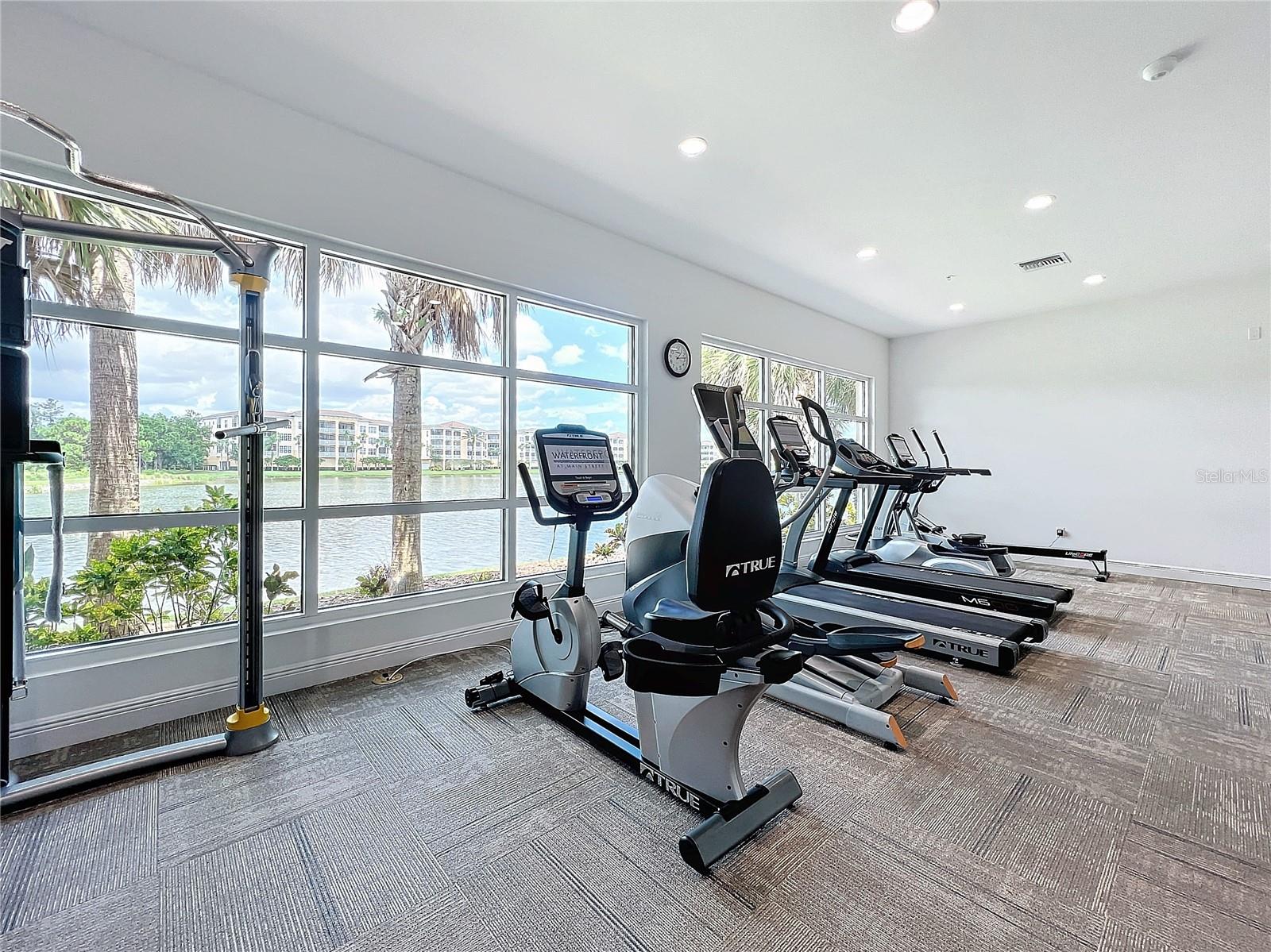 10530 BOARDWALK LOOP #304, LAKEWOOD RANCH, FL, 34202