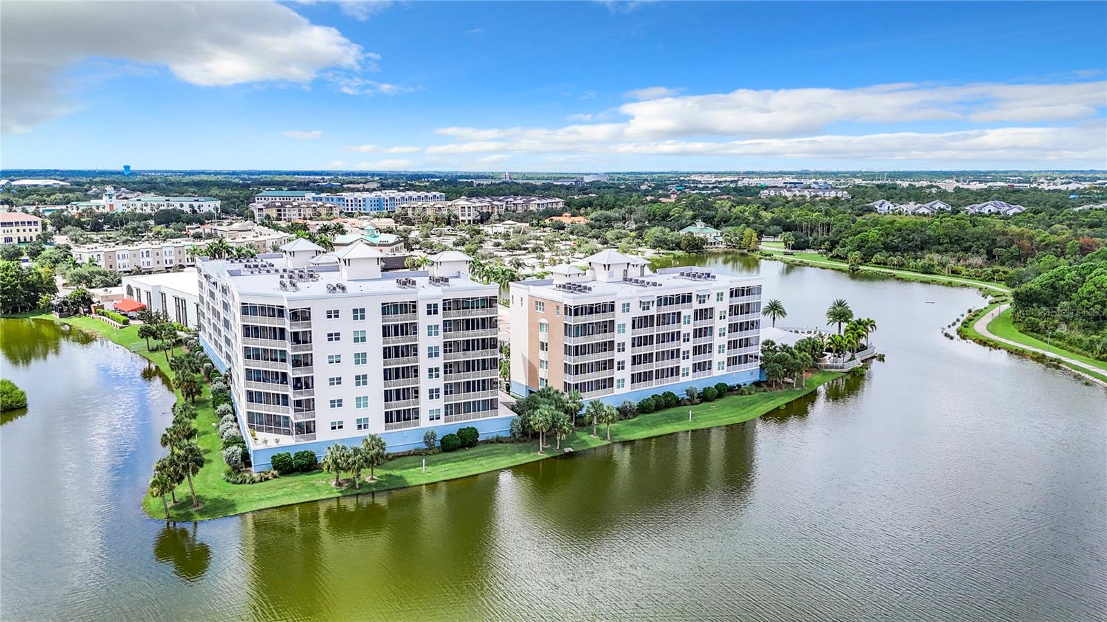 10530 BOARDWALK LOOP #304, LAKEWOOD RANCH, FL, 34202