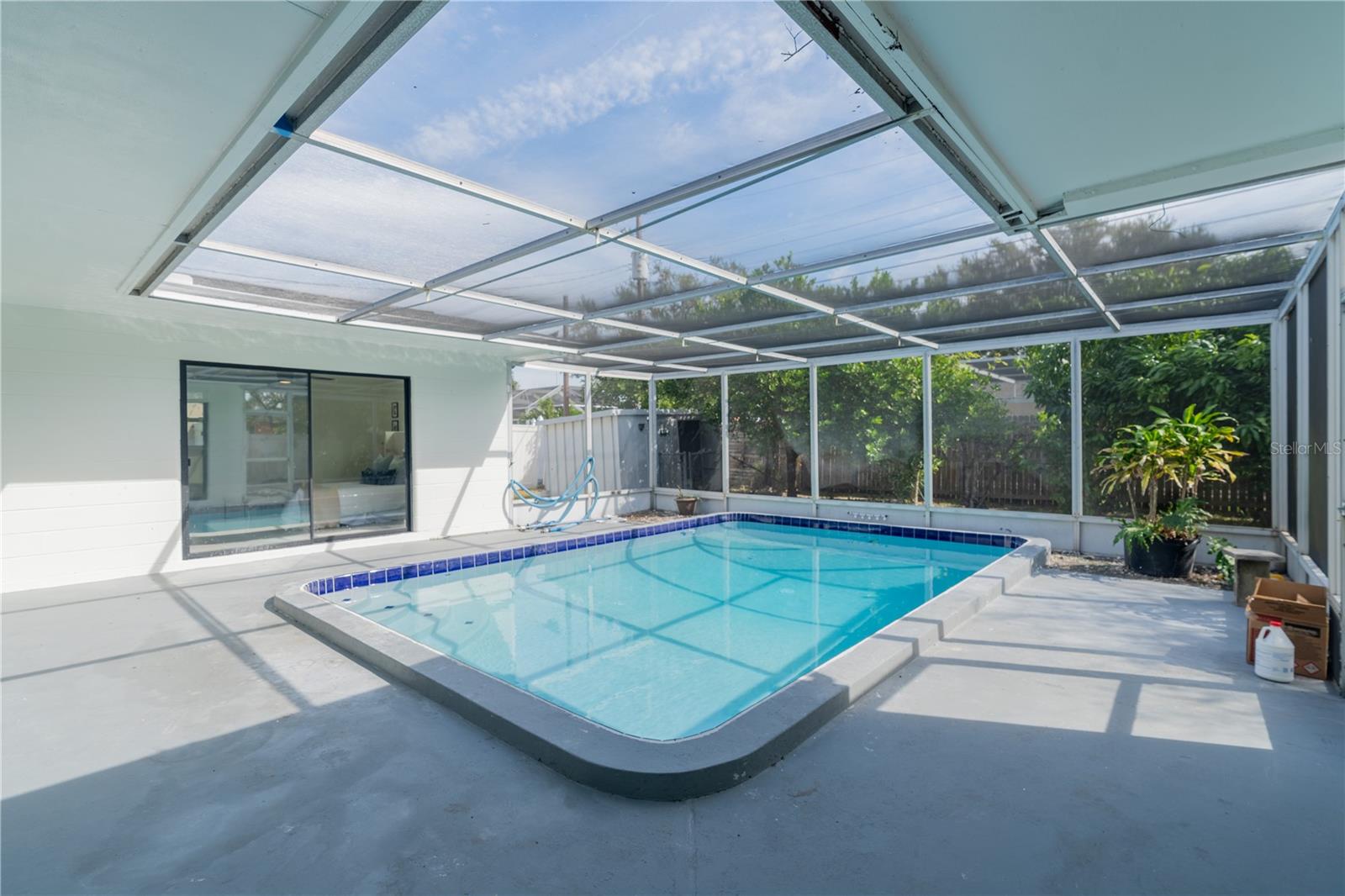 2345 61ST LN N, ST PETERSBURG, FL, 33710