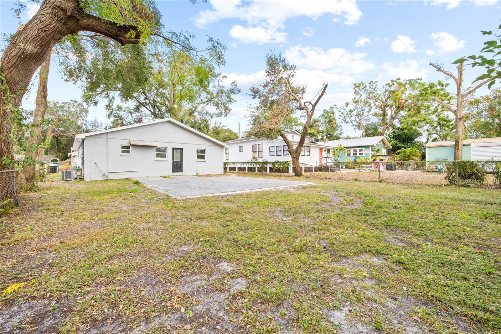 118 W FERN ST, TAMPA, FL, 33604