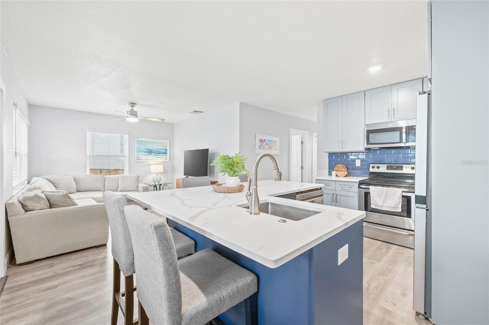 118 W FERN ST, TAMPA, FL, 33604