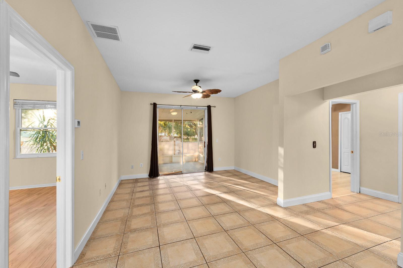 715 GRAND CANYON DR, VALRICO, FL, 33594
