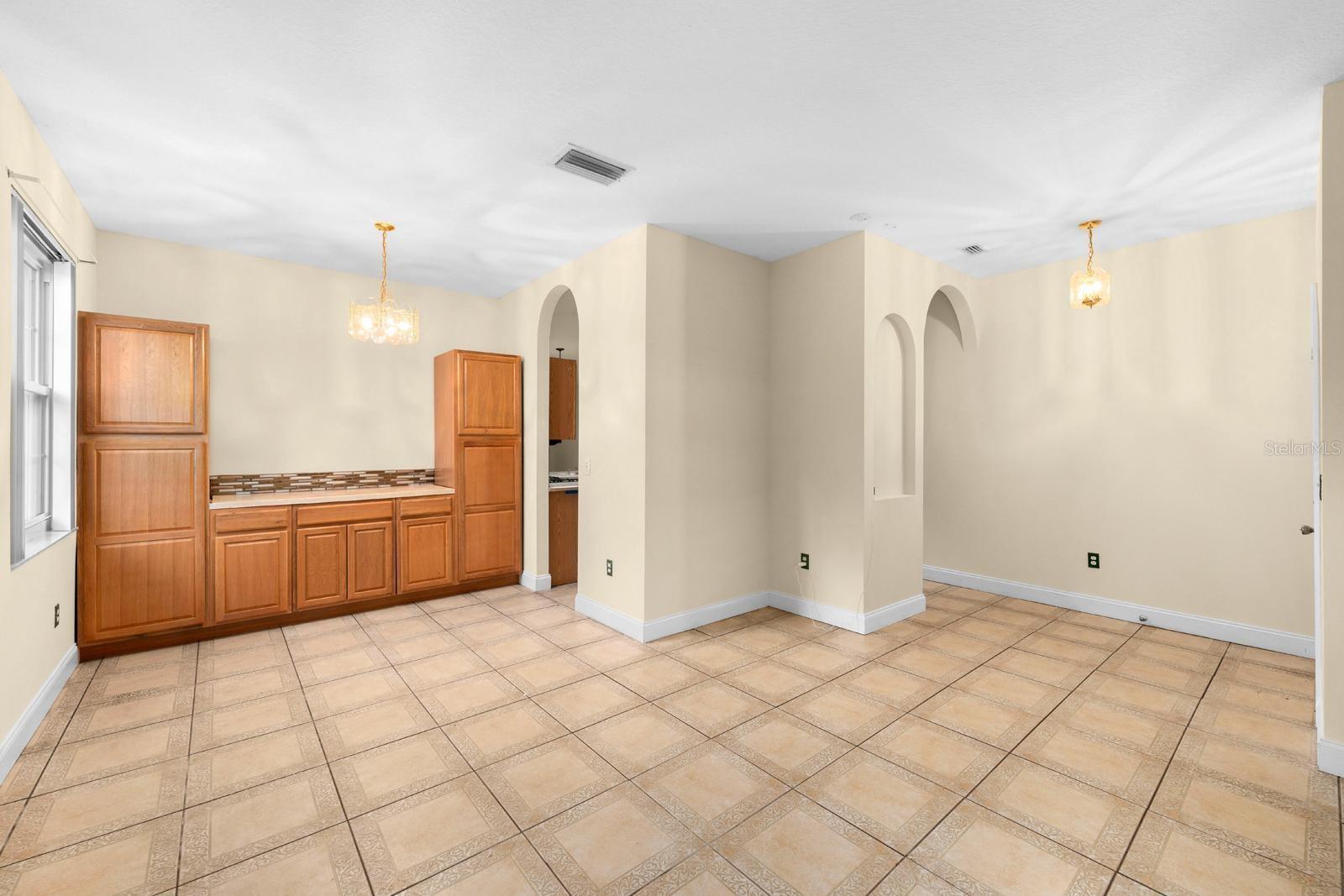 715 GRAND CANYON DR, VALRICO, FL, 33594