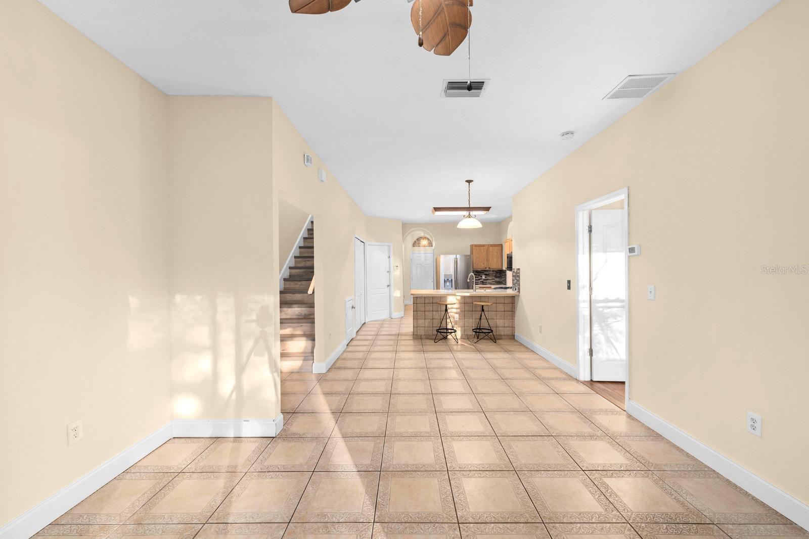 715 GRAND CANYON DR, VALRICO, FL, 33594