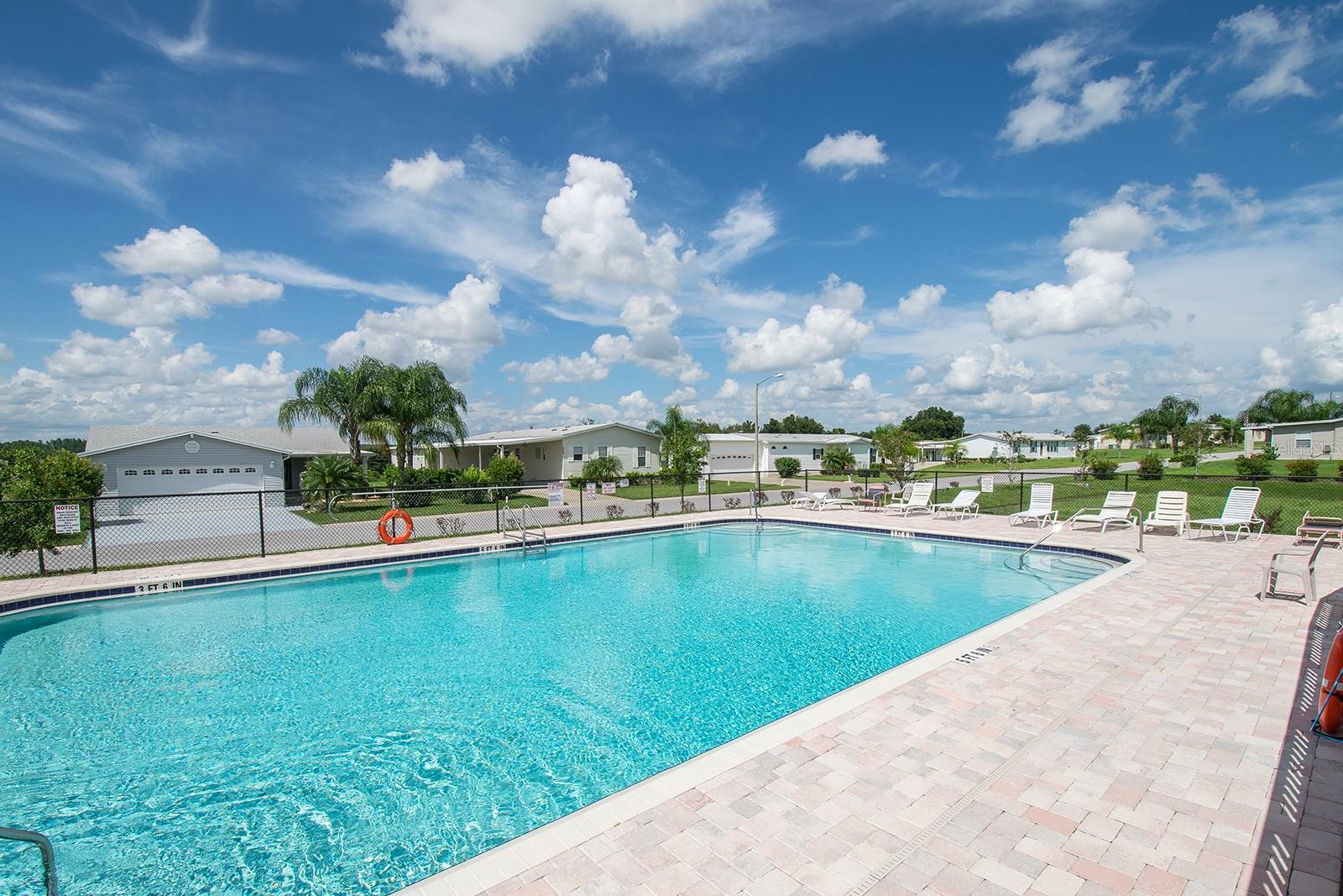37449 GILL AVE, ZEPHYRHILLS, FL, 33541