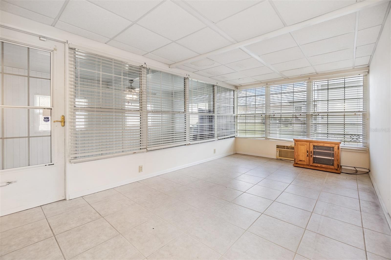 37449 GILL AVE, ZEPHYRHILLS, FL, 33541