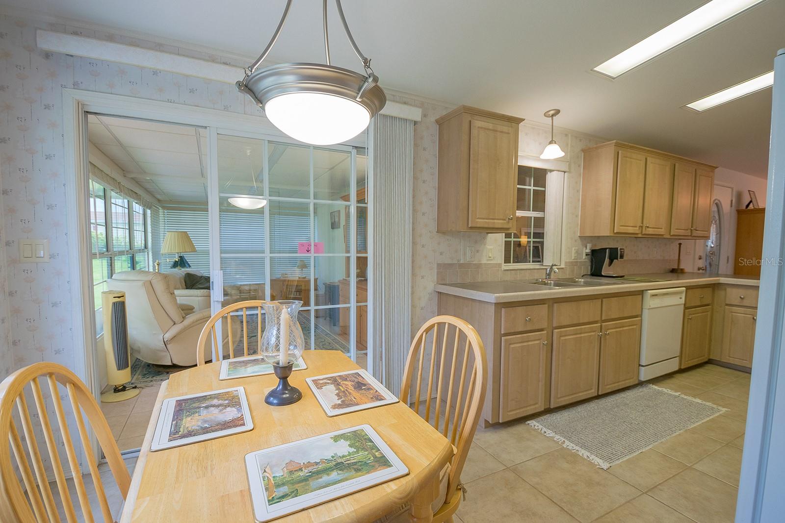 37449 GILL AVE, ZEPHYRHILLS, FL, 33541