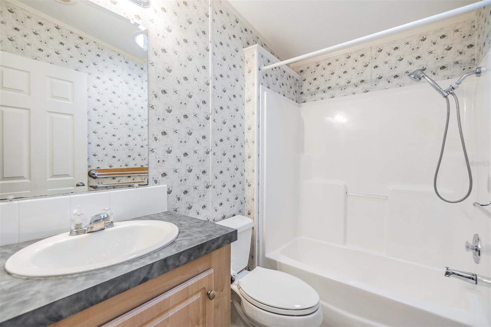 37449 GILL AVE, ZEPHYRHILLS, FL, 33541