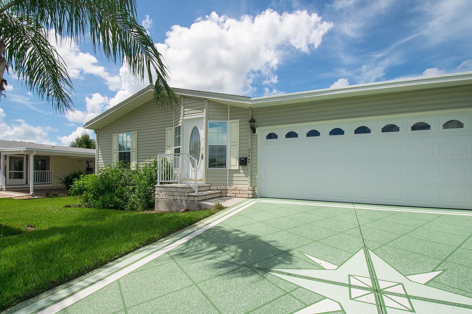 37449 GILL AVE, ZEPHYRHILLS, FL, 33541