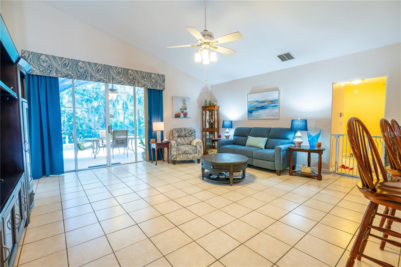 1042 WINDING WATERS CIR, WINTER SPRINGS, FL, 32708