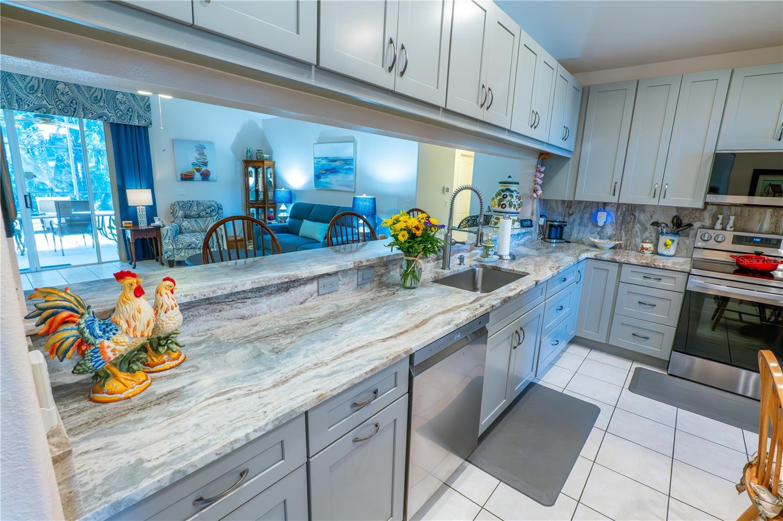 1042 WINDING WATERS CIR, WINTER SPRINGS, FL, 32708