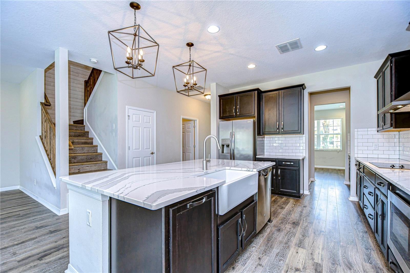 10330 STALLION FIELDS WAY, TAMPA, FL, 33647